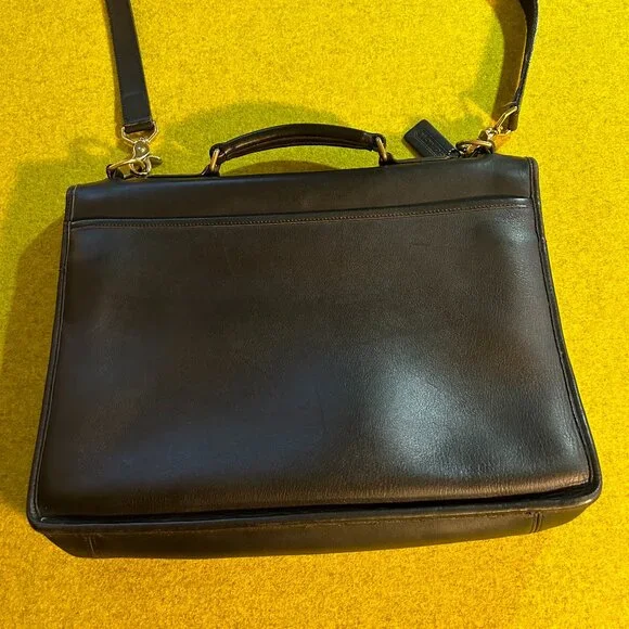 Vintage Coach Briefcase/Messenger bag EUC Men/Women's, top handle and strap